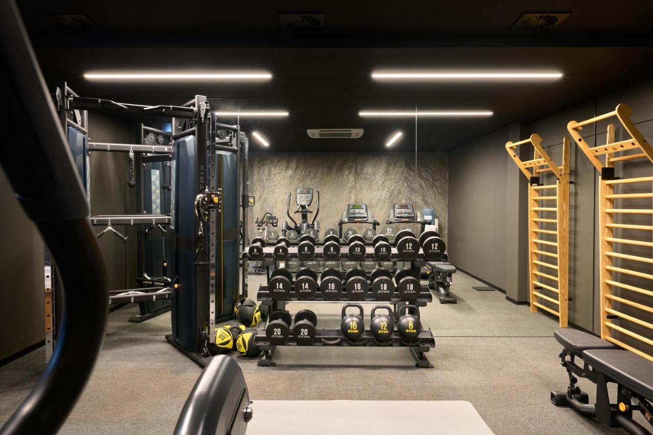 Hotel Ambasador Split Luaran gambar The gym at The Ivy Collection