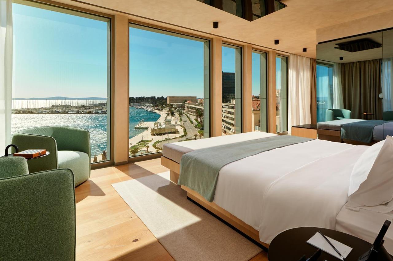 Hotel Ambasador Split Luaran gambar A room at the Mandarin Oriental, Munich